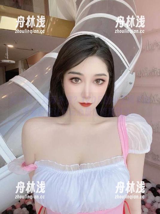 微密圈 - 胶带扑克？120斤的小王同学的全套图包让你玩心思也能精致型！