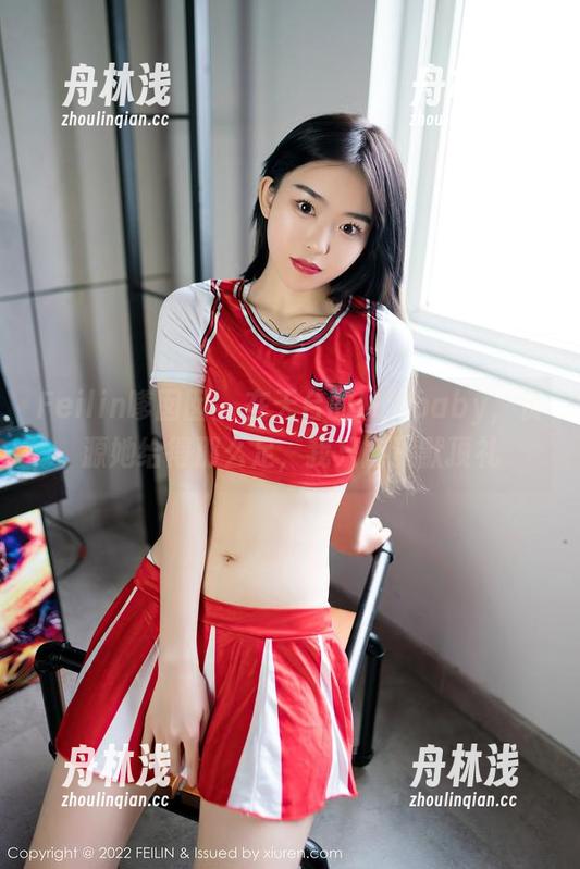 Feilin嗲囡囡 - 在天台的M梦baby，资源她给得那么足，我只能默默顶礼