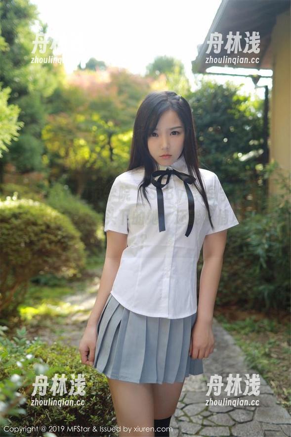 MFStar模范学院 - SiByl李思宁在线的少女作品，镜头下的她，还能再俏皮点吗？