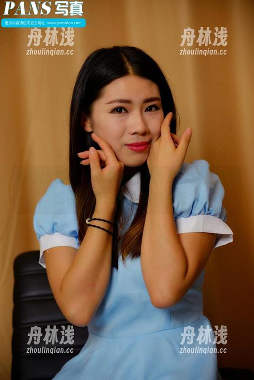 PANS摄影 - 木木的作品集里，这些新模试镜资源好像在说悄悄话？
