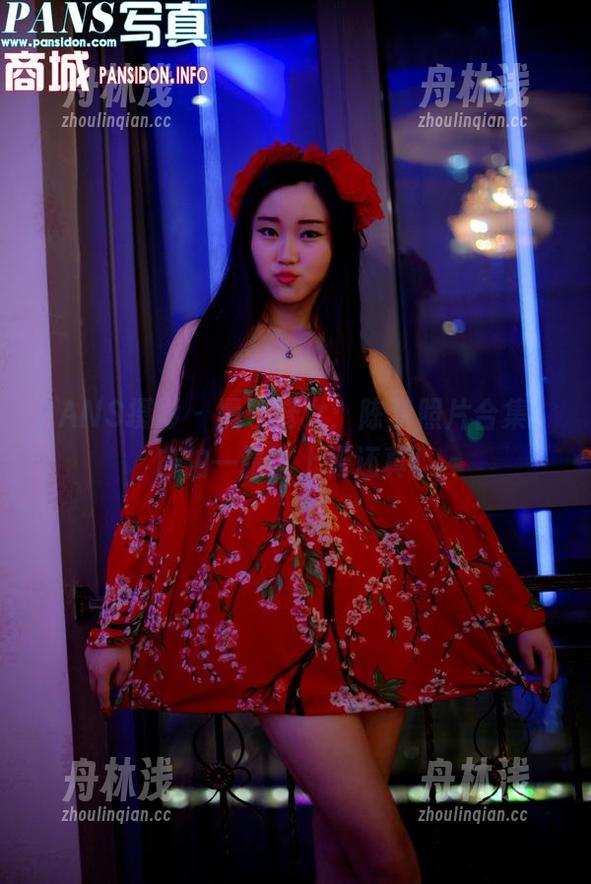 PANS摄影 - 黑色修女：陈梦照片合集，自拍一张比上天还真！