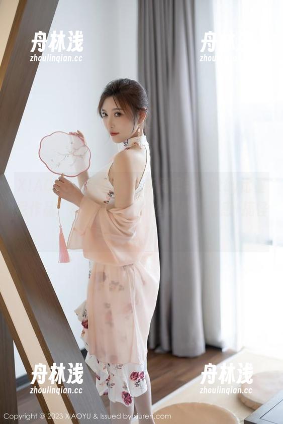 XIAOYU语画界 - 最新周思乔Betty比基尼作品，再次证明了什么叫做“性感+搞怪”？