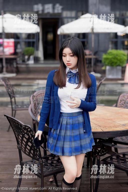 Xiuren秀人网-唐安琪 Xiuren秀人网 - 唐安琪的空姐图包:当乘务员也要下班放松一下吗?