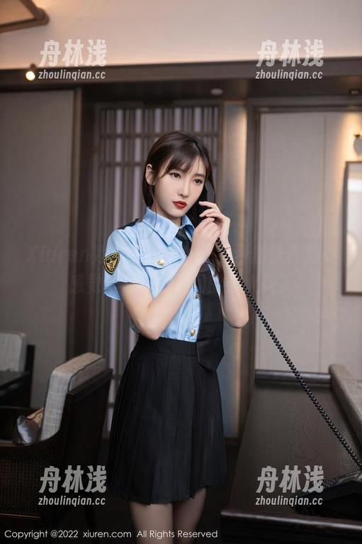 Xiuren秀人网-奈沐子 Xiuren秀人网 - 奈沐子免费丝袜套图,感觉丝袜和她之间的小火花。