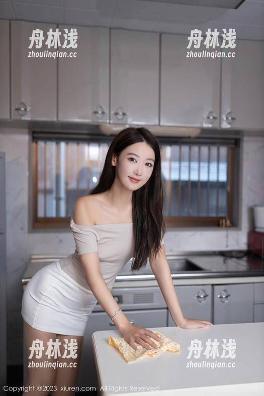 Xiuren秀人网 - 最新连体衣，涵涵Luna又在分享她的奇思妙想。