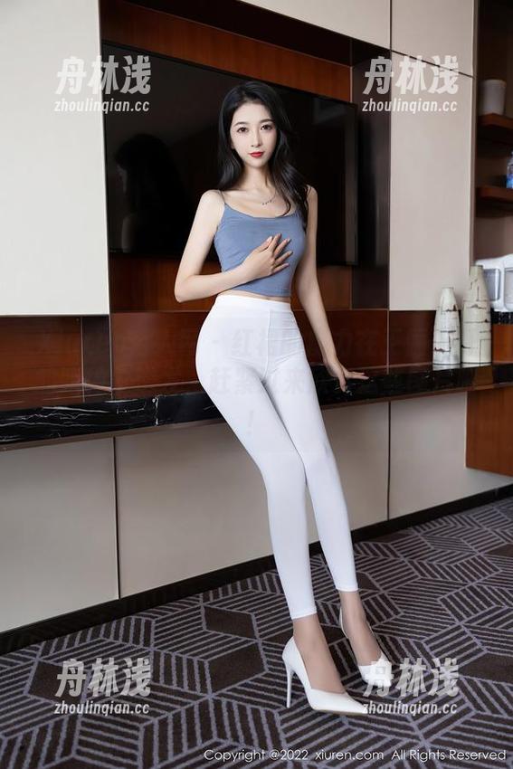 Xiuren秀人网-王俪丁呀 Xiuren秀人网 - 红裙的魔力在王俪丁呀的眼神中迸发,赶紧过来欣赏这些图片吧!