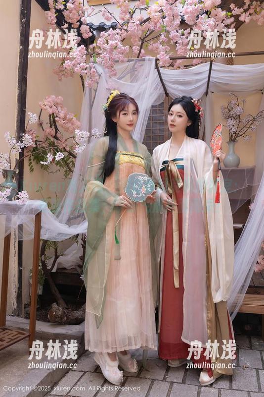 Xiuren秀人网 - 来自赤间菀枫的教室：更新作品集，学霸气质扑面而来！