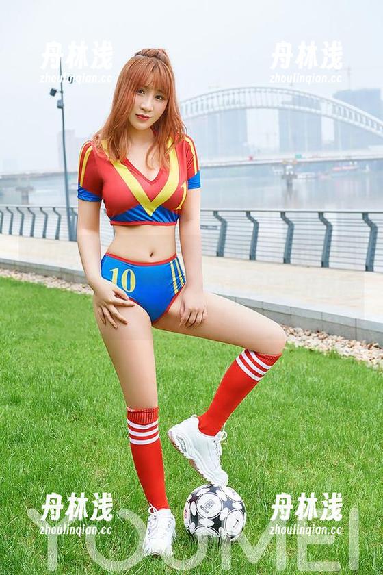 YouMi尤蜜荟 - 欧美系？不，我就要黄金宝儿的燃情女友图片，下载完毕就开始横冲直撞了！