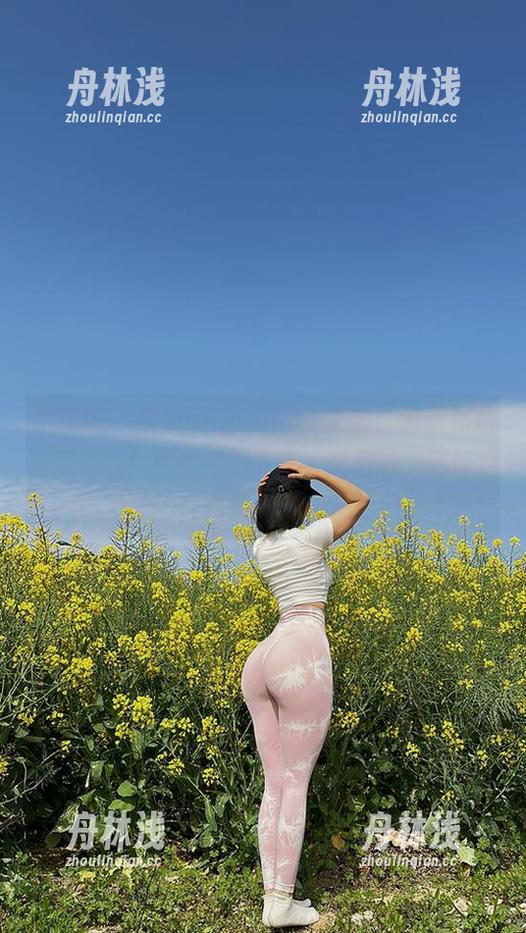 俏妞qiaoniuTT 微密圈 - 俏妞qiaoniuTT来啦,黑丝私拍合集来啦!眼睛停不下来,文案嘛,就留给书呆子吧。