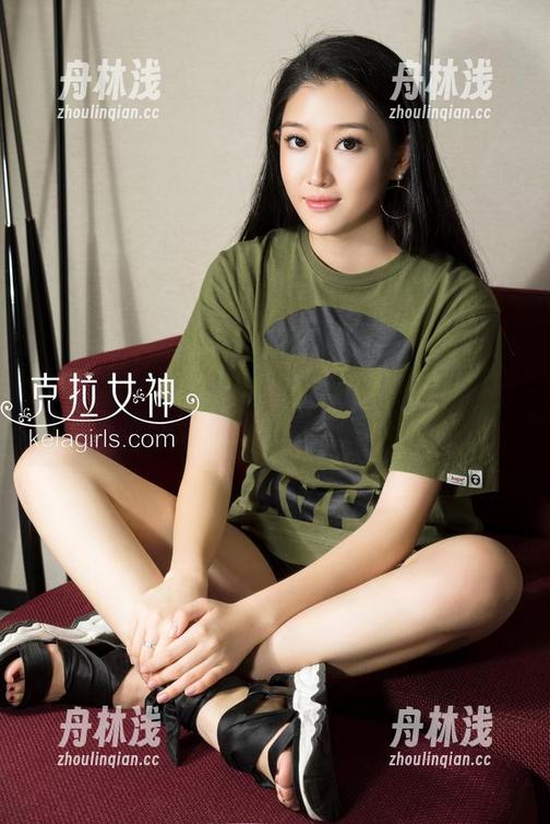 克拉女神-熙妍 克拉女神 - 在图库中找到了一丝灵感,熙妍的双马尾,分享这份纯粹吧。