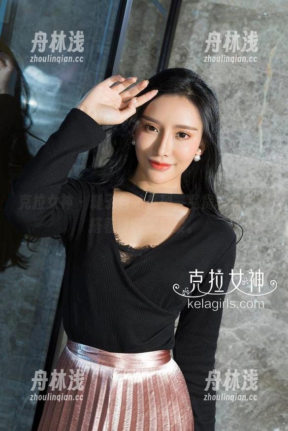 克拉女神-璇子 克拉女神 - 璇子自拍系列,私房写真中混搭着锋利和温柔。