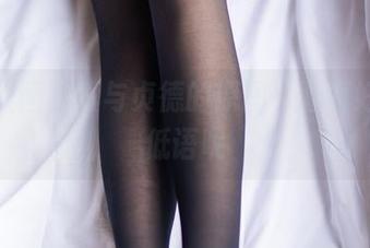 兔玩映画，凛与贞德的原图，画面好像在低语呢