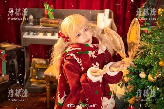 喵喵的喵吖户外写真，最新竟然让我想到自己的二次元梦