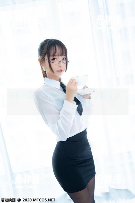 喵糖映画 - 观看蠢沫沫在教室里的奇妙“课堂”跳跃