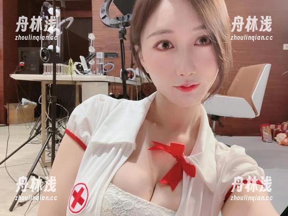 小玉吃果冻 微密圈 - 最新的图片泄露了,小玉吃果冻捆好后的气场果然一流!