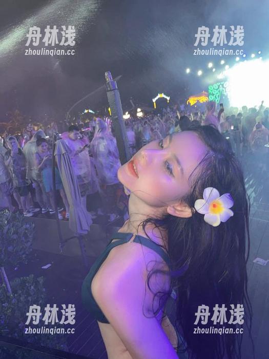 就是阿朱啊 微密圈 - 不小心成了花嫁,就是阿朱啊的写真套图意外的拍得不错