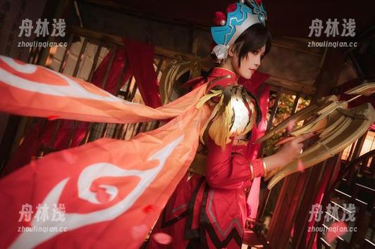 戚顾儿和她的户外写真：网盘里好像藏着点啥。