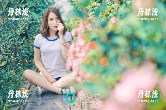 推女神-萌琪琪Lrene 推女神 - 萌琪琪Lrene的女友图集,眼睛为你打了鸡血,速来下载啊!