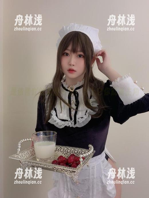是依酱吖 是依酱吖的灰丝资源,穿上它你就是主角,关键还免费!