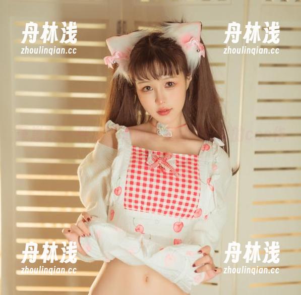 晕崽Zz 晕崽Zz,纯白,和那令人目瞪口呆的cos作品