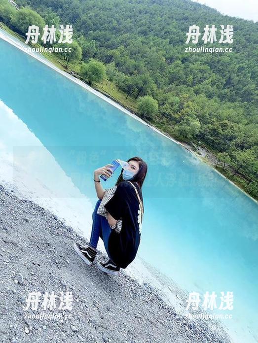 微密圈 - “粉色”不止是色彩，林子琳喵的壁纸原图寓意满满，让人浮想联翩！