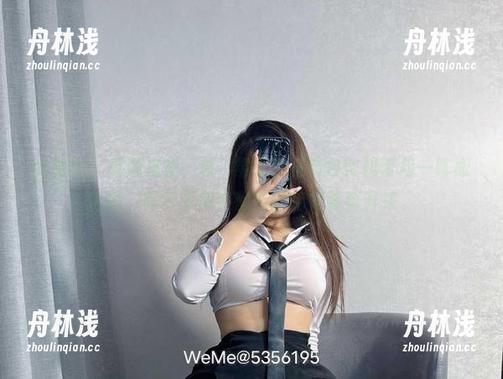 微密圈 - 高画质里，桃沢樱呀的洞洞包臀裙带起一阵概念风，荷尔蒙似乎都在图库里蔓延开来。