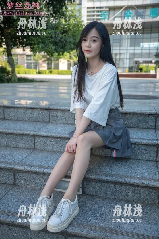 梦丝女神 - 璇璇的美足合集，这种程度的诱惑你敢真碰吗？