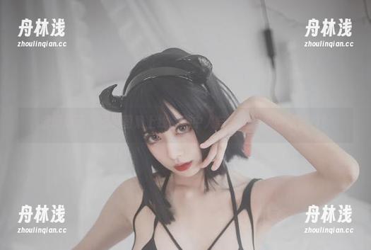 清颜颜子 清颜颜子:定制图集上线,剧中人与人之间的酸甜苦辣!