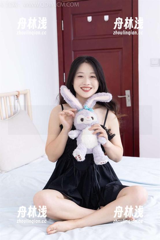 物恋传媒 - 兄弟姐妹都嫉妒的柠檬：私拍可爱得让我想要分享的资源