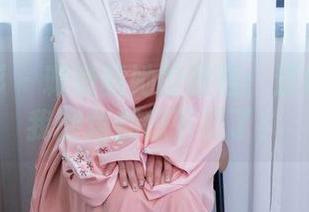 甜予摄影 - 璇璇和她的皮鞋：这组写真让我腿角都想下载了！