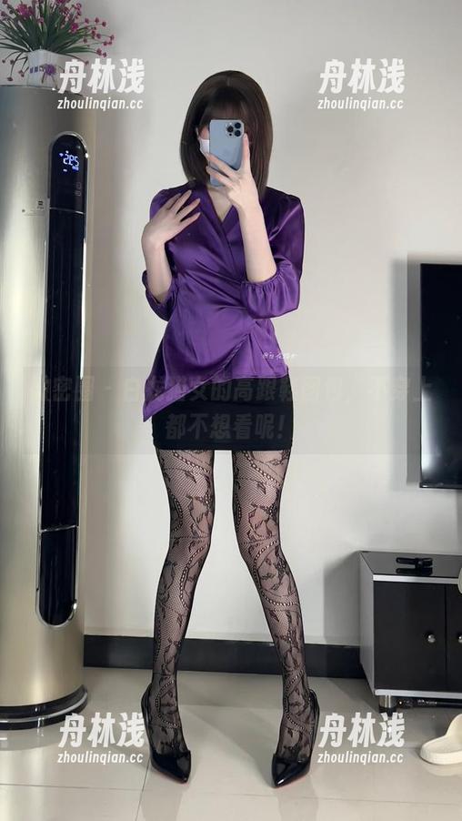微密圈 - 白龙猫女的高跟鞋图包，不穿上都不想看呢！