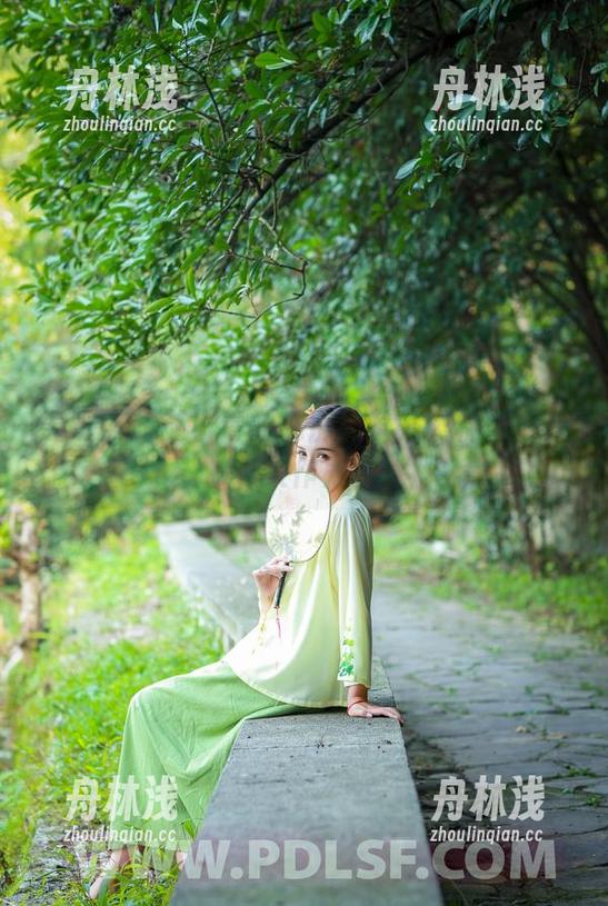 轰趴猫 - 艾小青的私房袜子秀：棉袜也能有大作为？