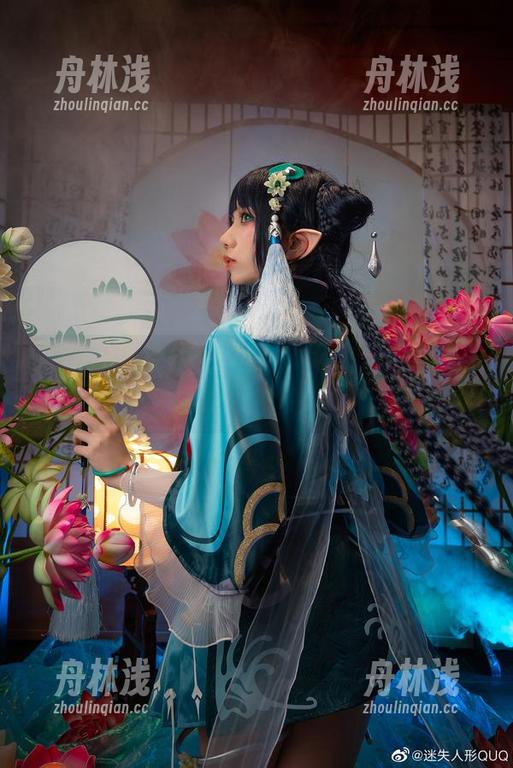 迷失人形QUQ与她的眼镜，高清写真，看到的不止是脸