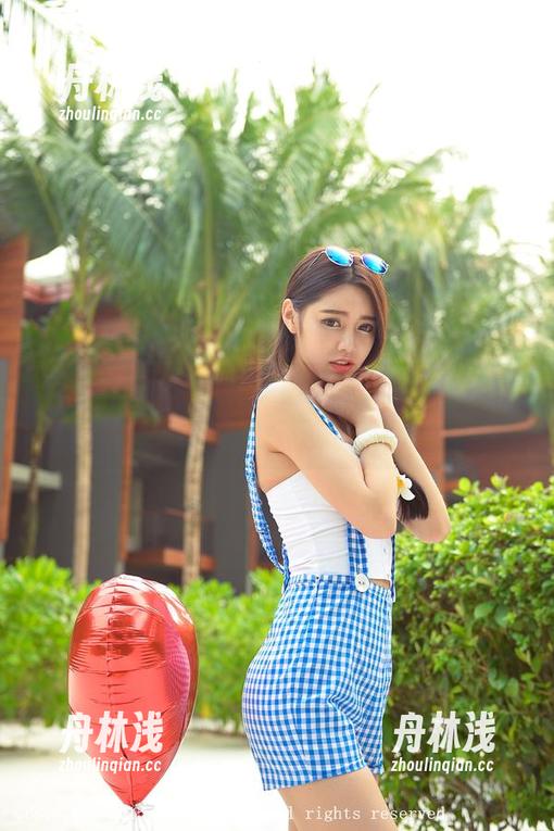 青豆客 - 集合所有原图，杨上萱在沙巴的写真真让人想飞去度假。